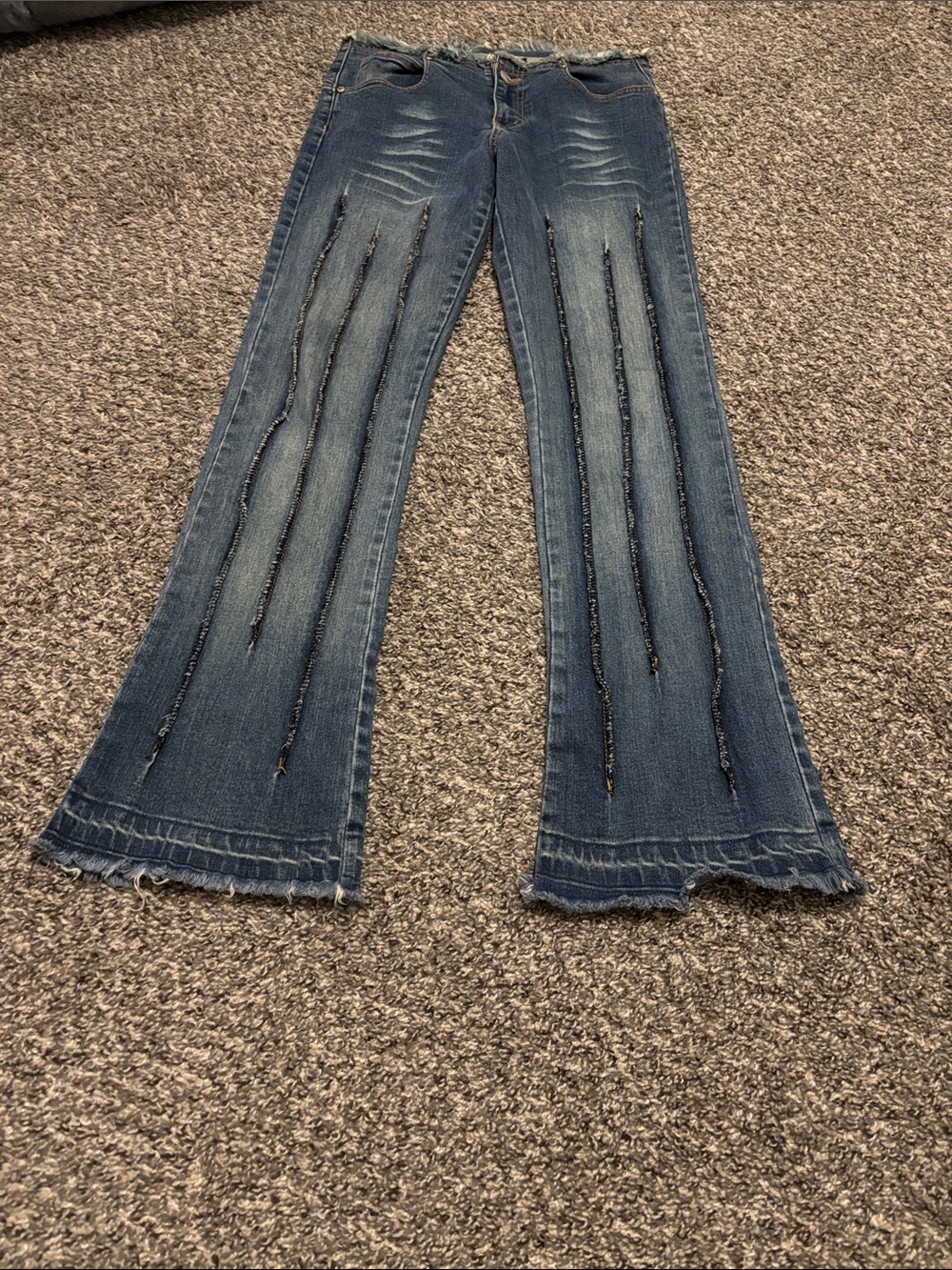 Bebe jeans vintage Y2K distressed pocketless butt area boho low waist frayed hem